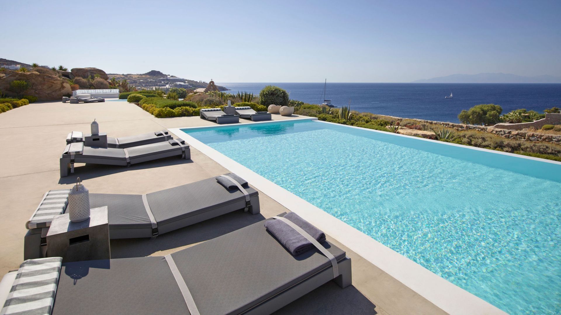 Paradise Bay Two