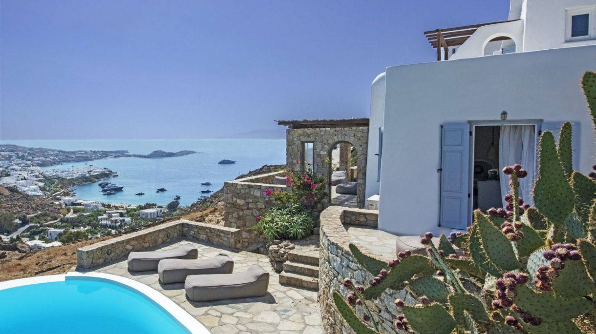 https://staging.mlv.villas/wp-content/uploads/2017/01/Villa-Pure-White-One-13-1.jpg thumbnail