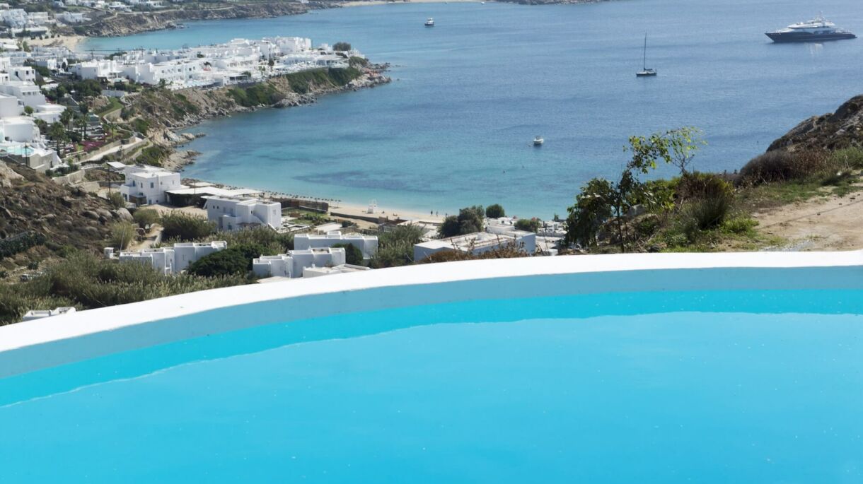 https://staging.mlv.villas/wp-content/uploads/2017/01/Villa-Pure-White-Two-2.jpg thumbnail