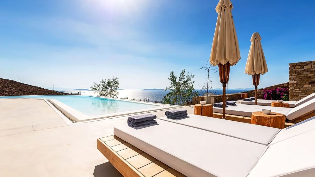 https://staging.mlv.villas/wp-content/uploads/2021/04/andreas-bekas-23_result.jpg thumbnail