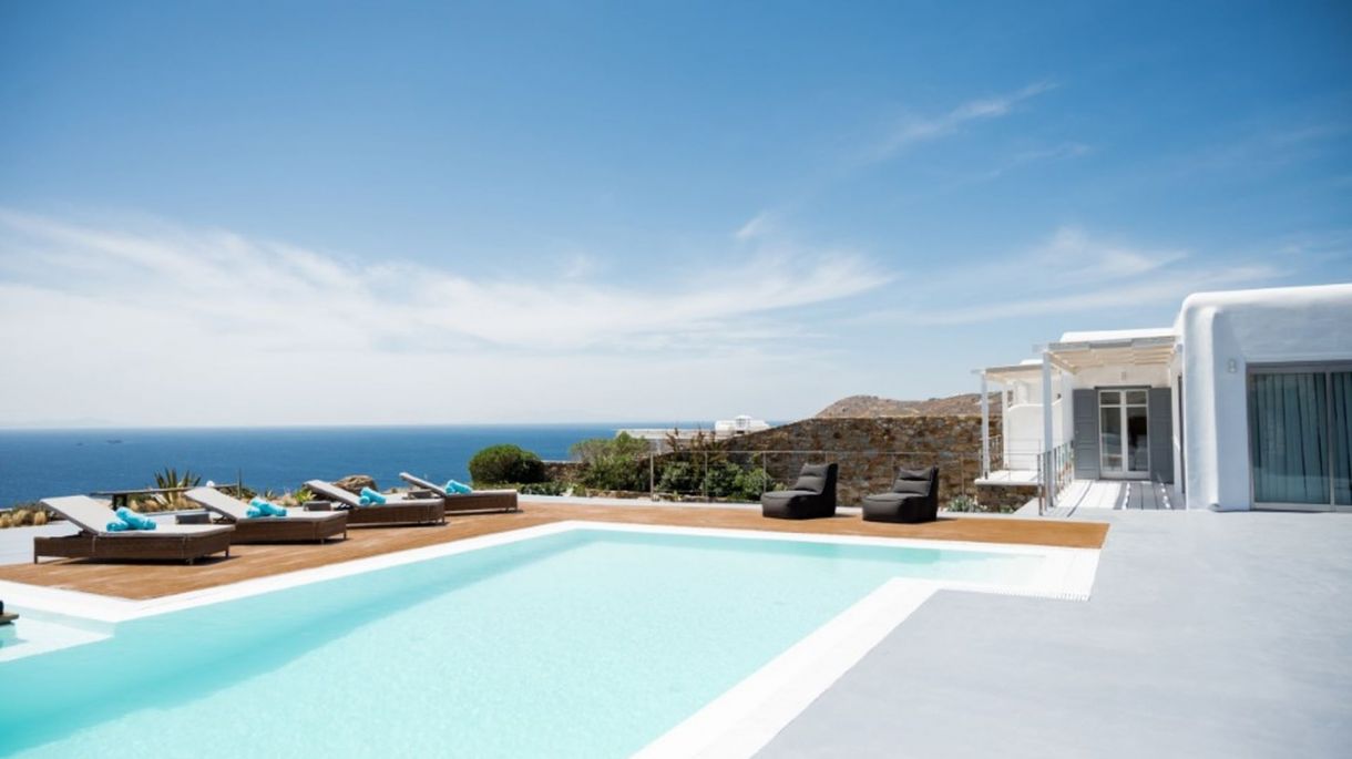 https://staging.mlv.villas/wp-content/uploads/2021/05/Villa-Sunbeam-MLV-Mykonos-Luxury-Villas-in-Mykonos-21_result.jpg thumbnail