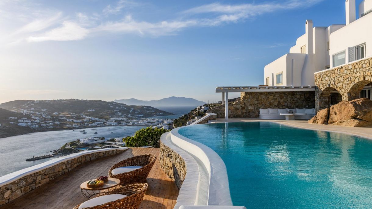 https://staging.mlv.villas/wp-content/uploads/2022/05/Villa-Sea-View-29-1.jpg thumbnail