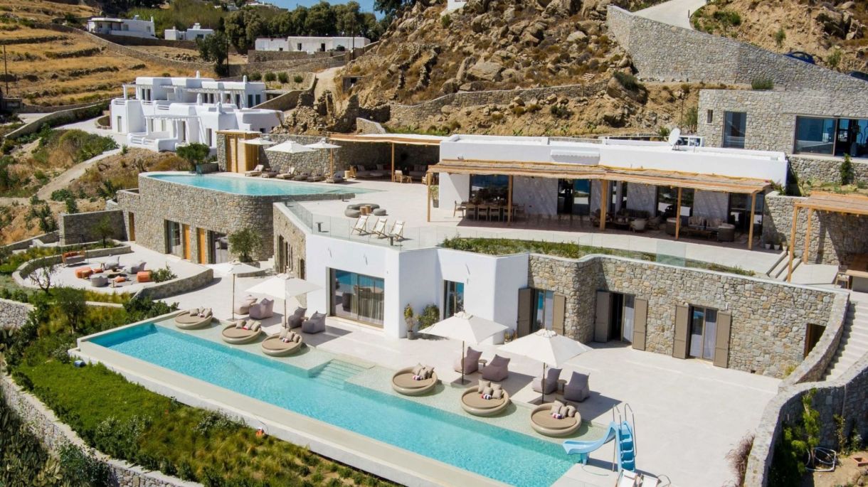 https://staging.mlv.villas/wp-content/uploads/2022/11/Psarou_Retreat-13-2.jpg thumbnail