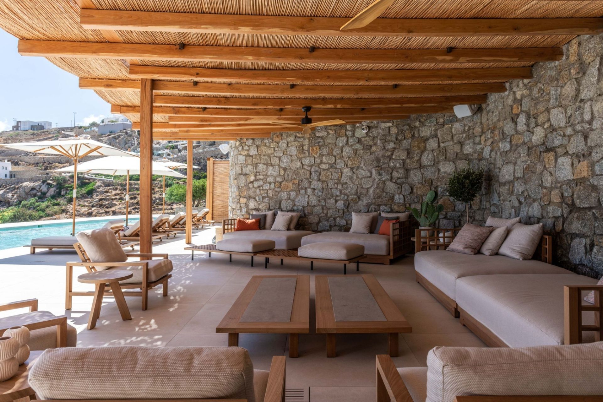 Psarou Retreat