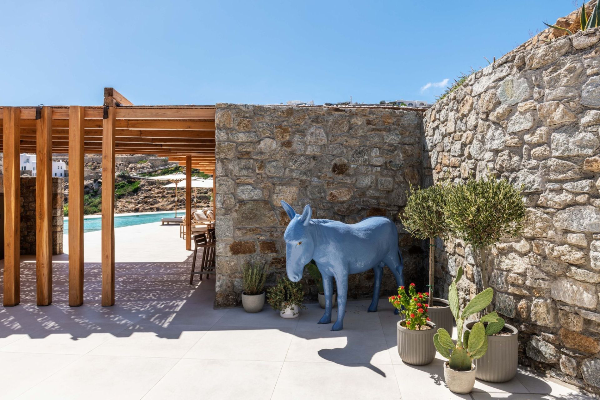 Psarou Retreat