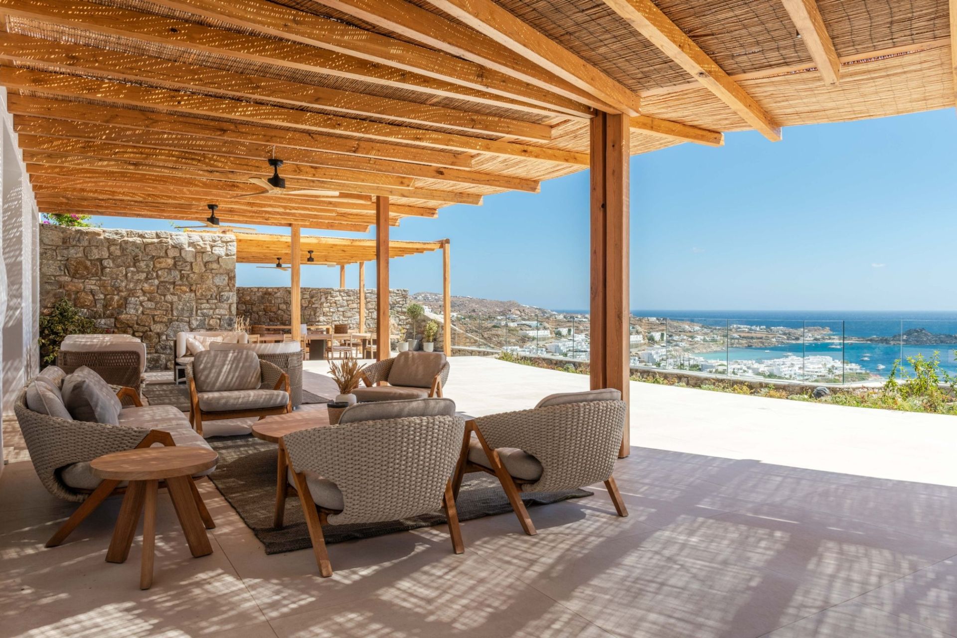 Psarou Retreat