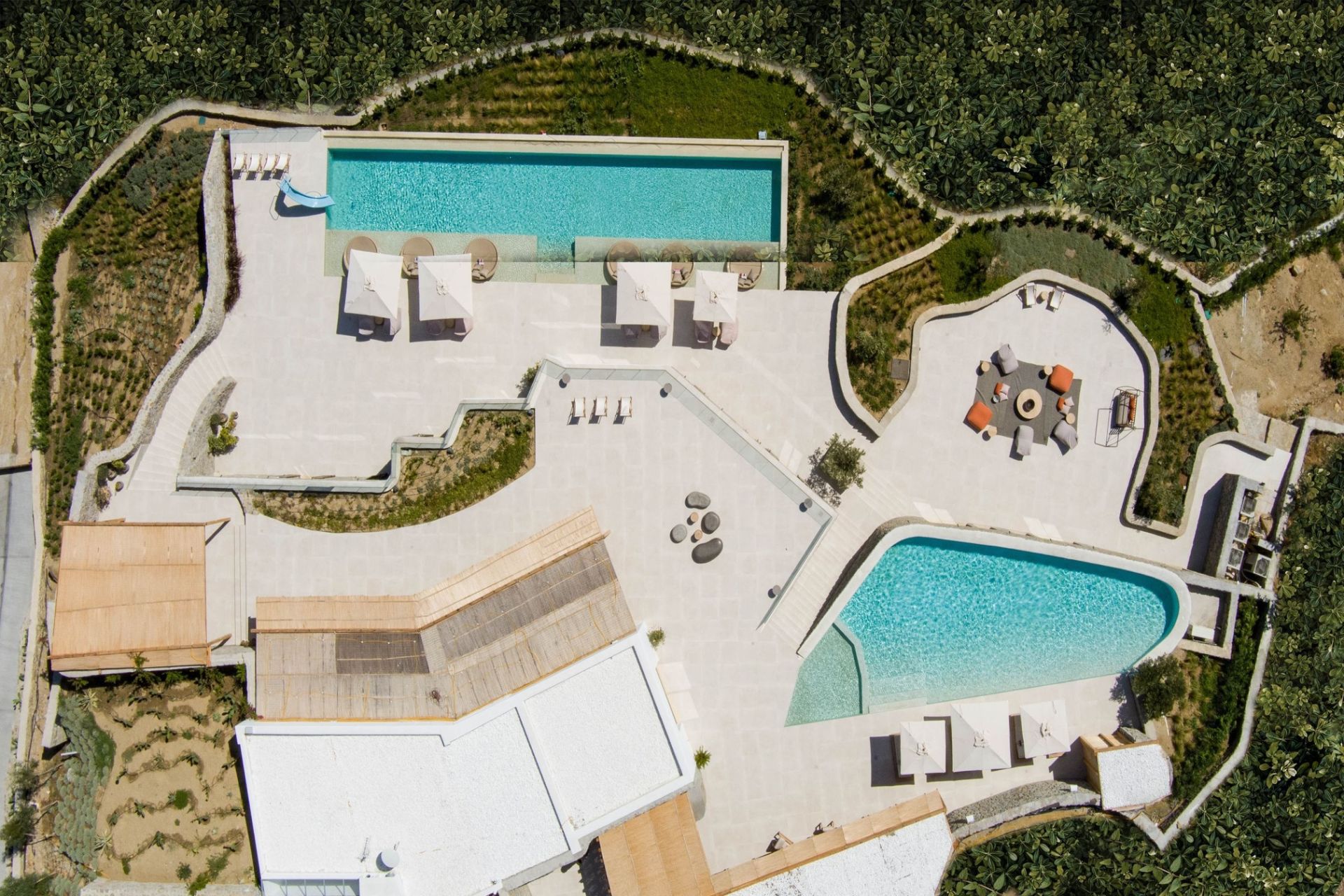Psarou Retreat
