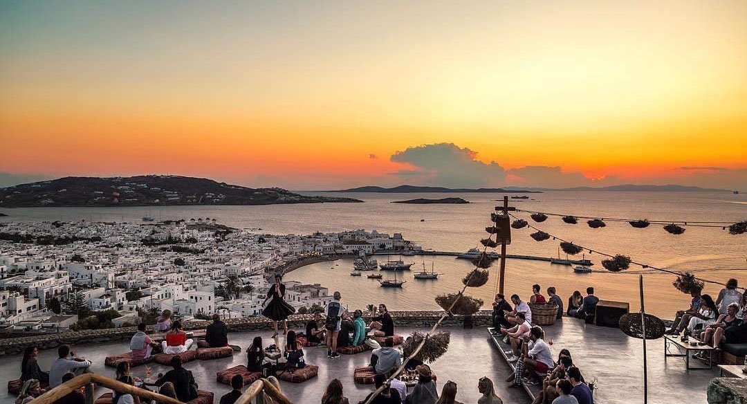 180º SUNSET BAR