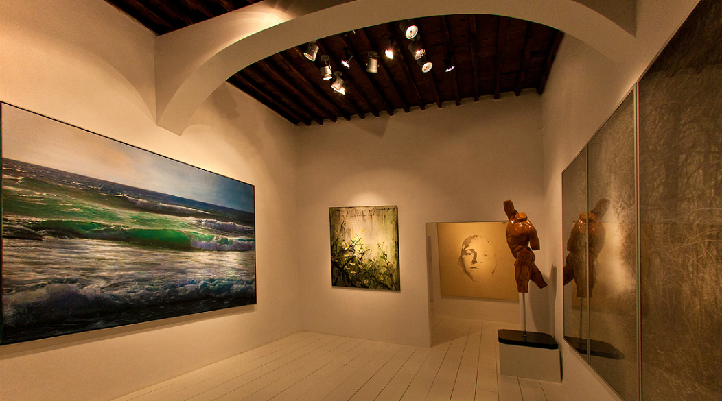 Minima Gallery