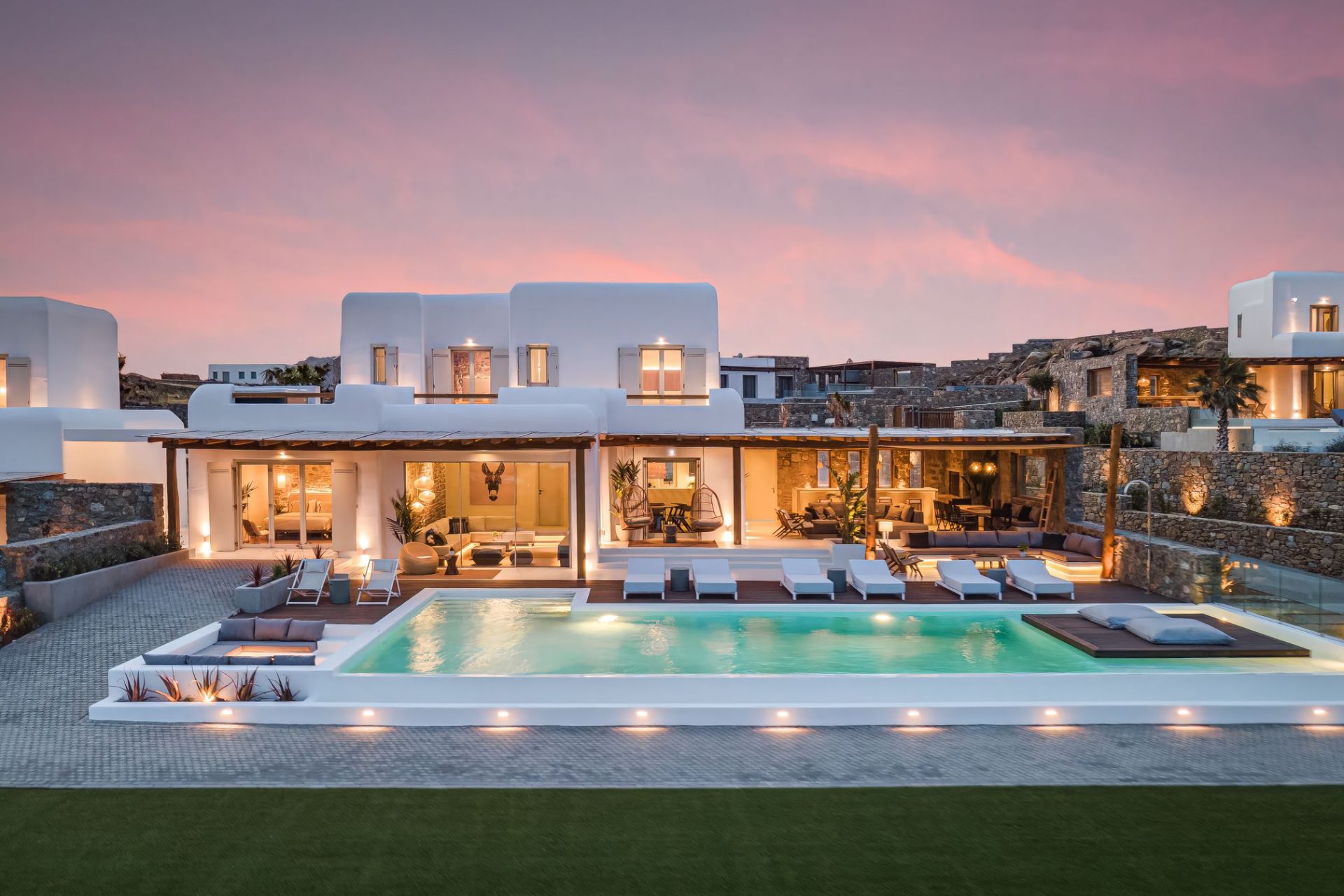Thalassa Four