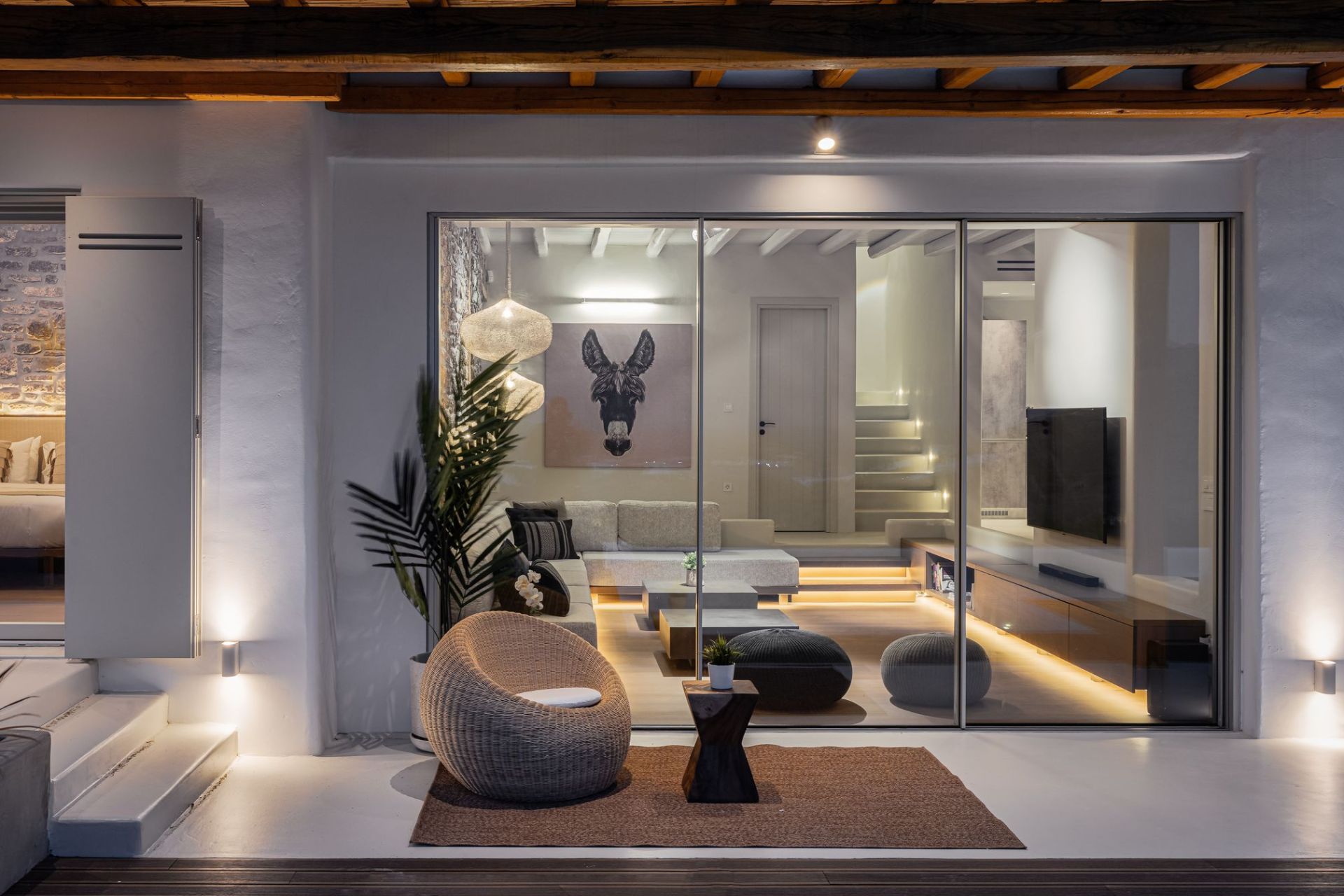 Thalassa Four