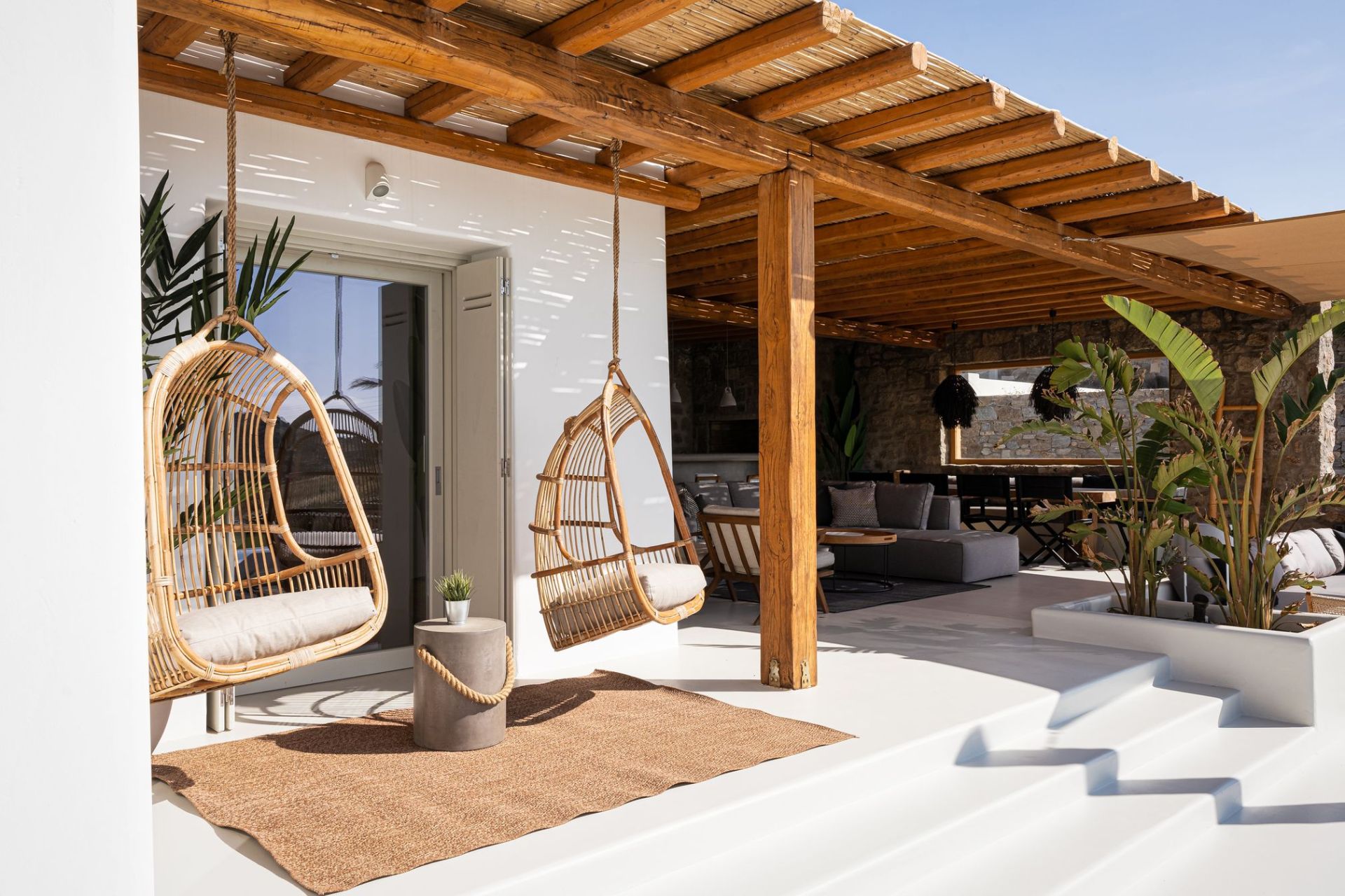 Thalassa Four