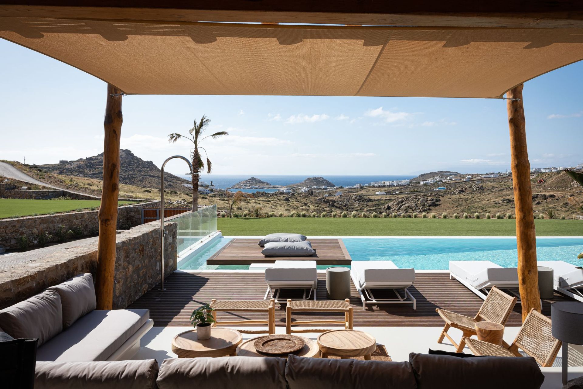 Thalassa Four