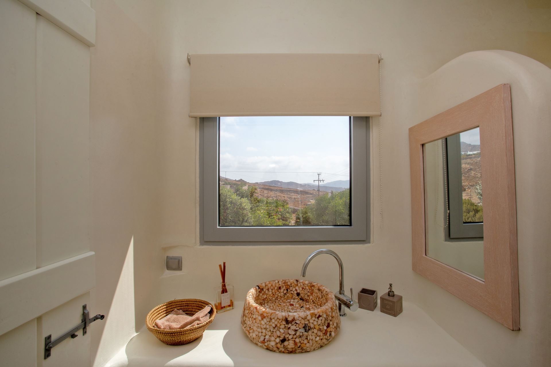 Harmonia Retreat